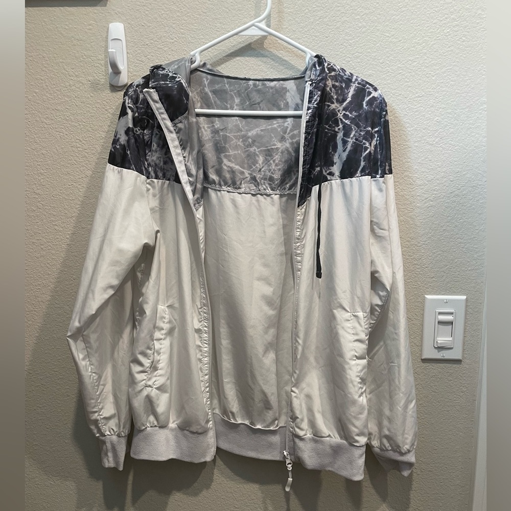 Lightweight color block jacket